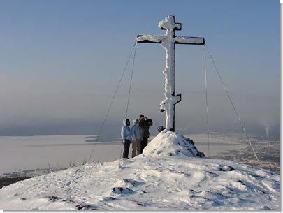 Поклонный крест на Крестовой горе в Кандалакше